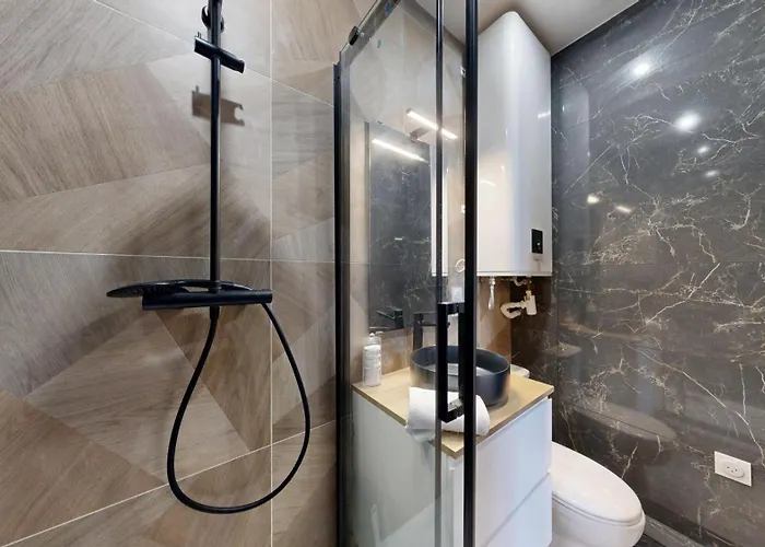 Apartman Expat Renting - Le Cyrano - Hyper Centre - Wifi *