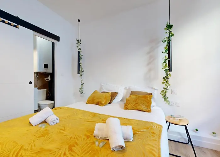 Apartman Expat Renting - Le Cyrano - Hyper Centre - Wifi *