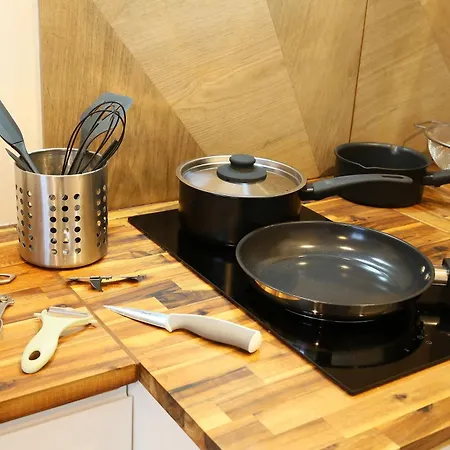 Expat Renting - Le Cyrano - Hyper Centre - Wifi