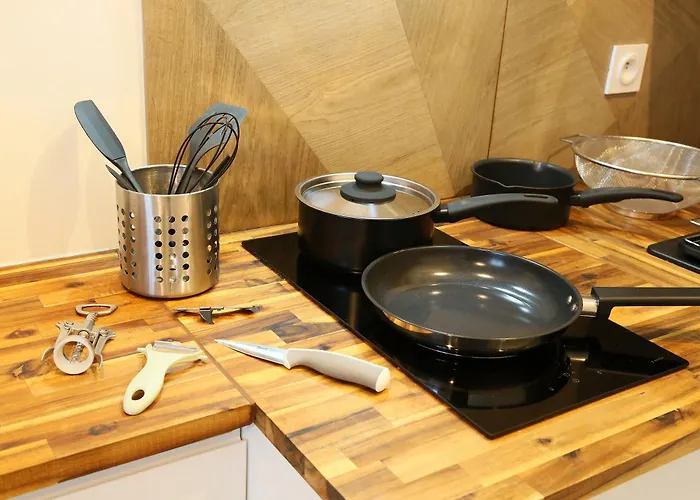 Expat Renting - Le Cyrano - Hyper Centre - Wifi